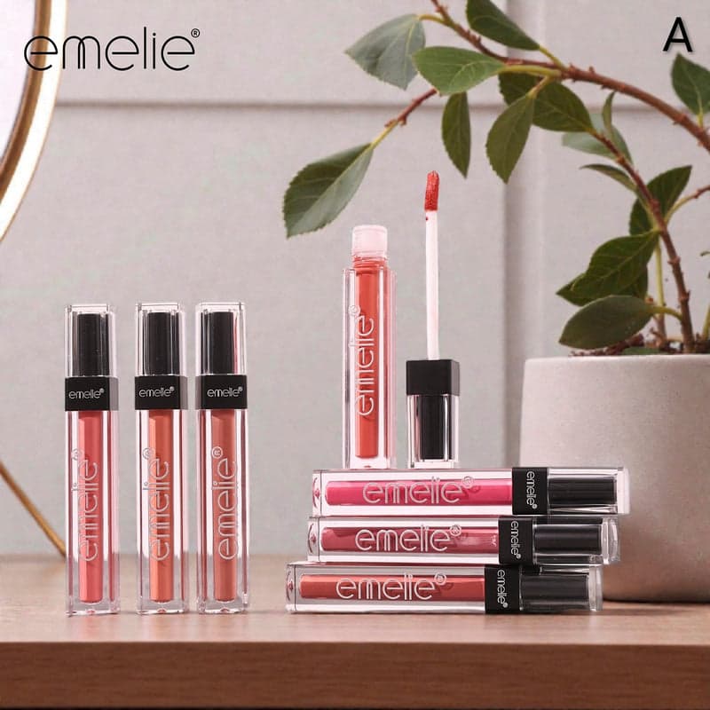 Emelie Matte Liquid Lipgloss (1 pc)